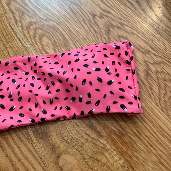 SALE! 🚨 Watermelon Pink Bikini Swimsuit Set - Picture 4 of 6